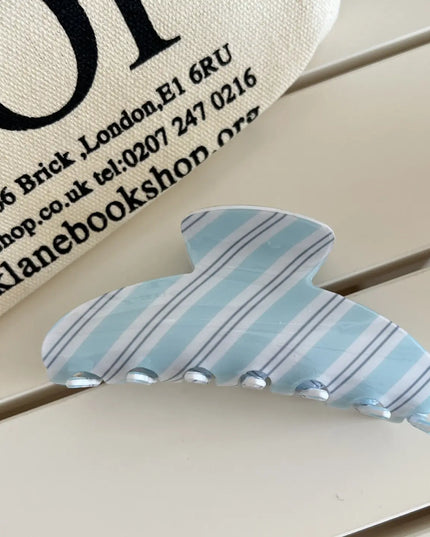 Essential Claw Clip